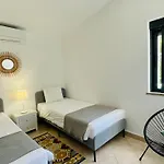 Villa Strip - Private Pool - 12 Guests - Albufeira