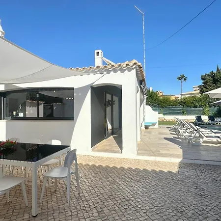 Strip - Private Pool - 12 Guests - *
