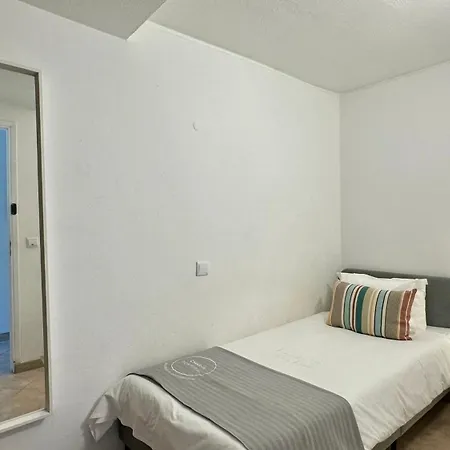 Villa Strip - Private Pool - 12 Guests -
